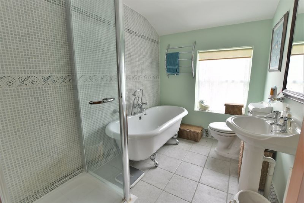 Images for Front Street, Normanby-By-Spital