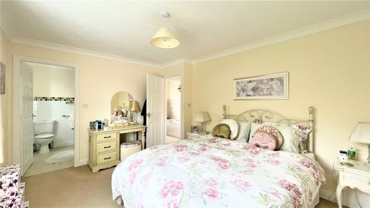 Images for Hawksland Close, Gainsborough, Upton