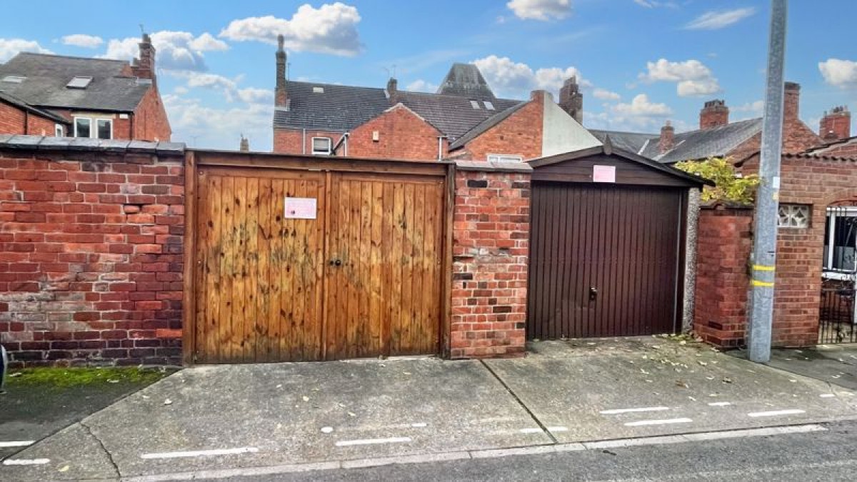 Images for West Parade, West End, Lincoln