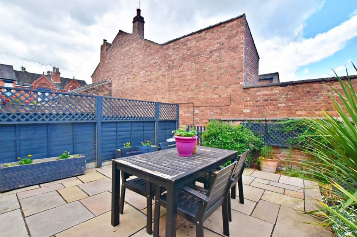 Images for May Crescent, West End, Lincoln