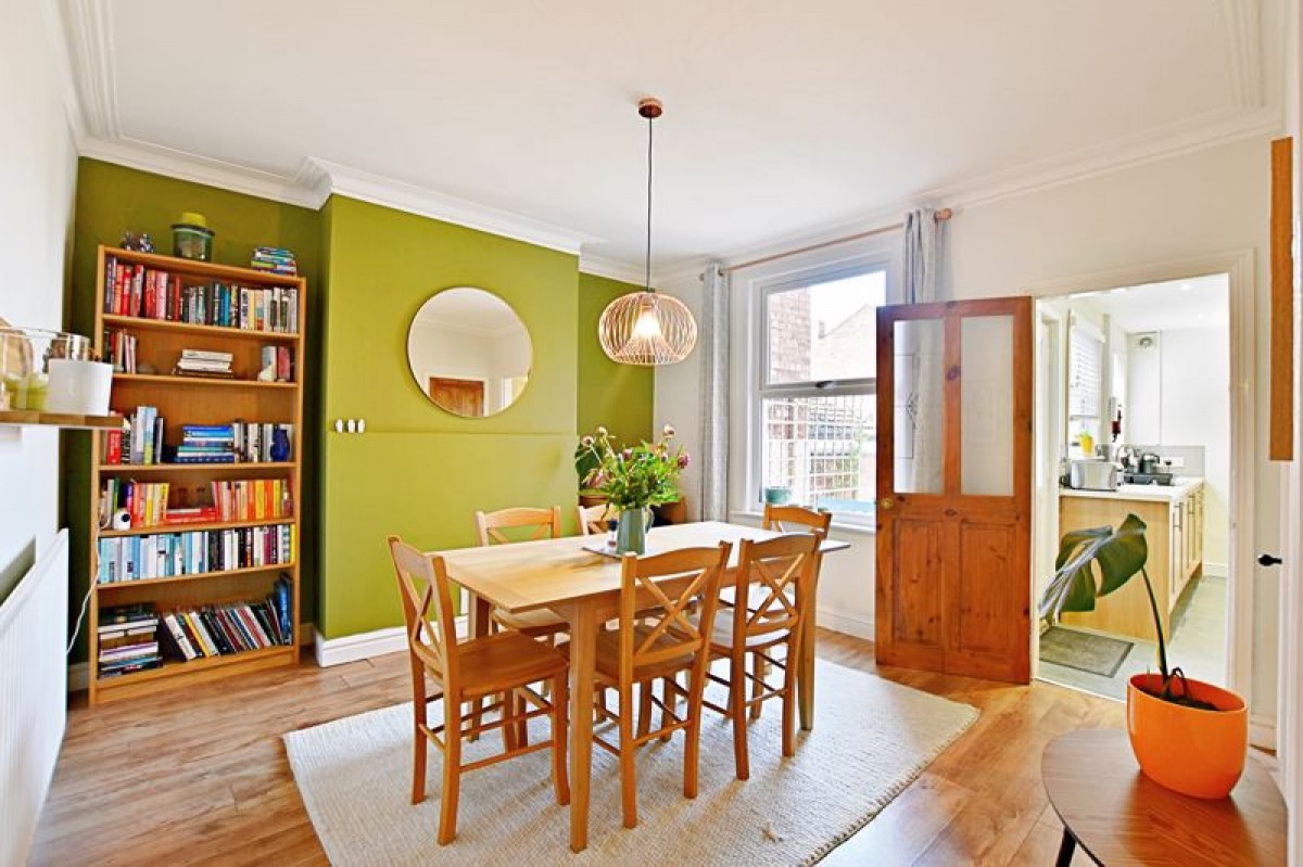 Images for May Crescent, West End, Lincoln