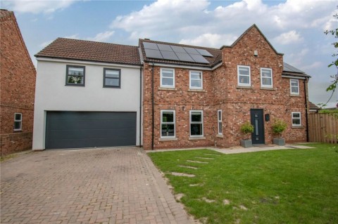 View Full Details for Highbury, Bracon, Belton