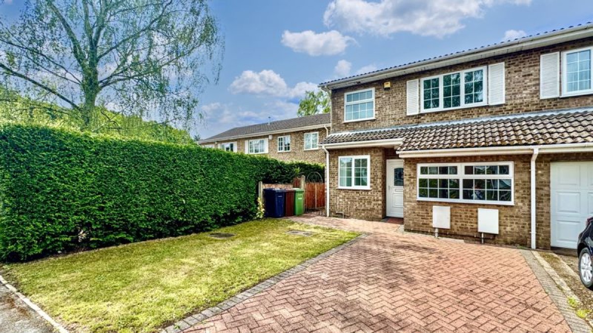 Images for Farrington Crescent, Forest Park, Lincoln