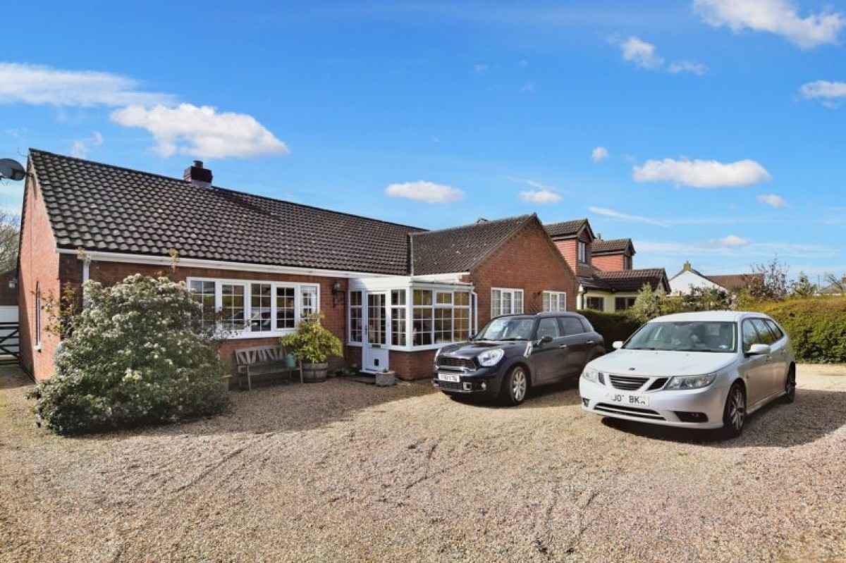 Images for Lowthorpe, Southrey