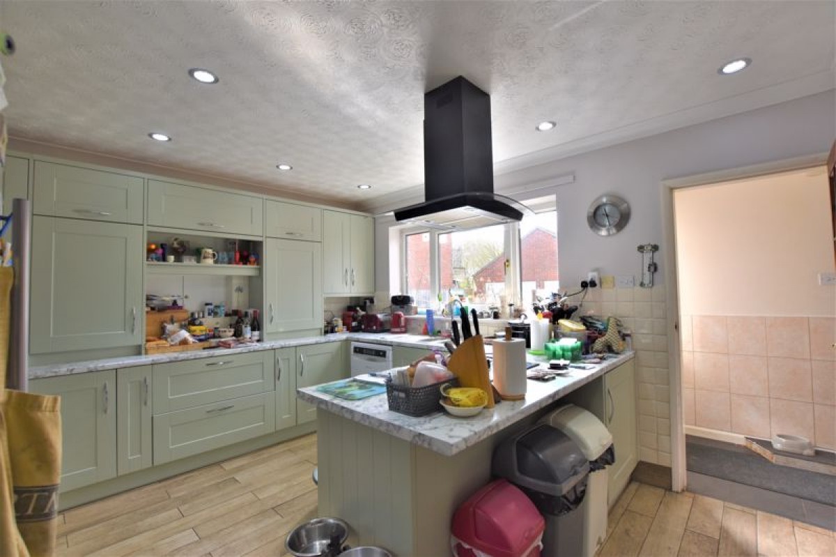 Images for Lowthorpe, Southrey