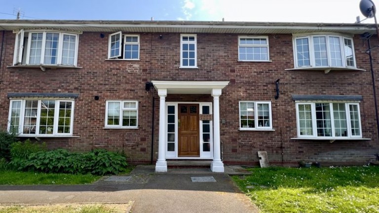 View Full Details for Revesby Court, Scunthorpe