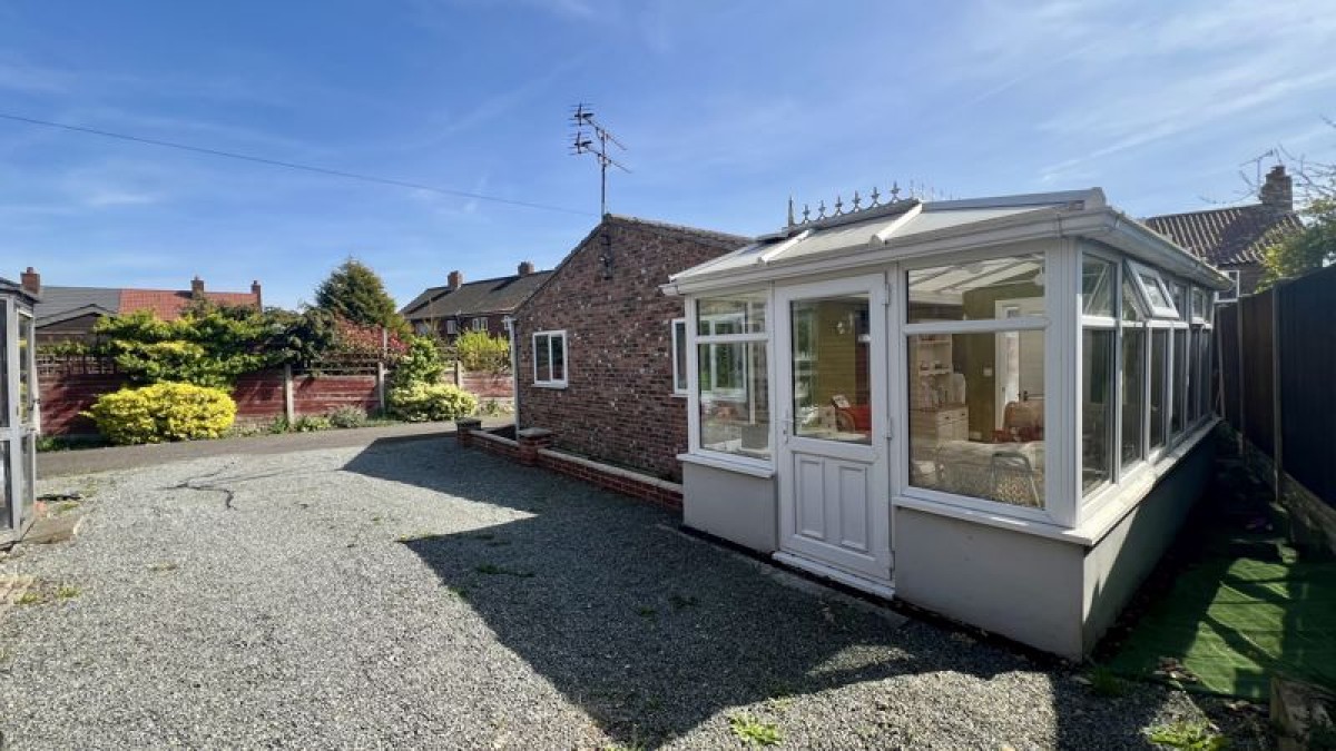 Images for Earlsgate, Winterton