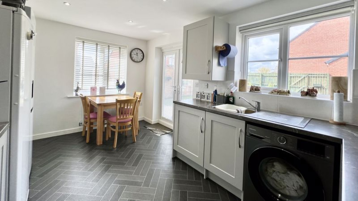 Images for Grange View, Winterton