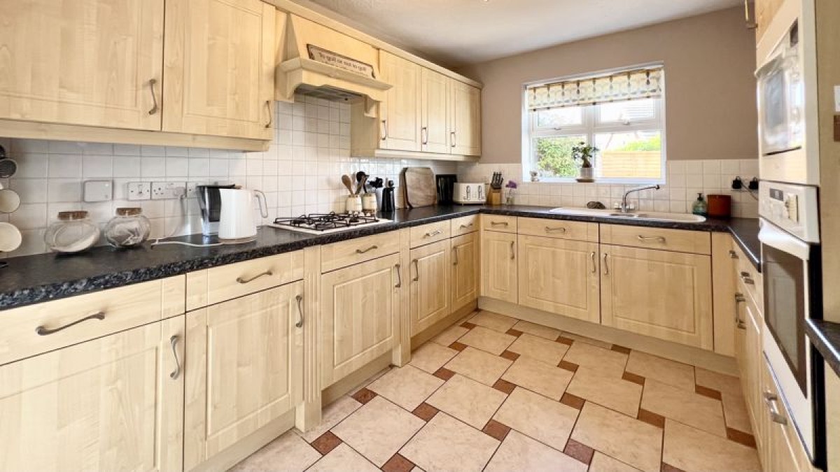 Images for Woodpecker Way, Kirton Lindsey