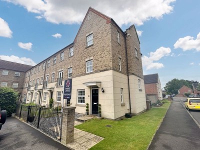 Images for Squirrel Chase, Witham St Hughs, Lincoln EAID:Starkey & Brown Scunthorpe BID:Starkey&Brown Lincoln