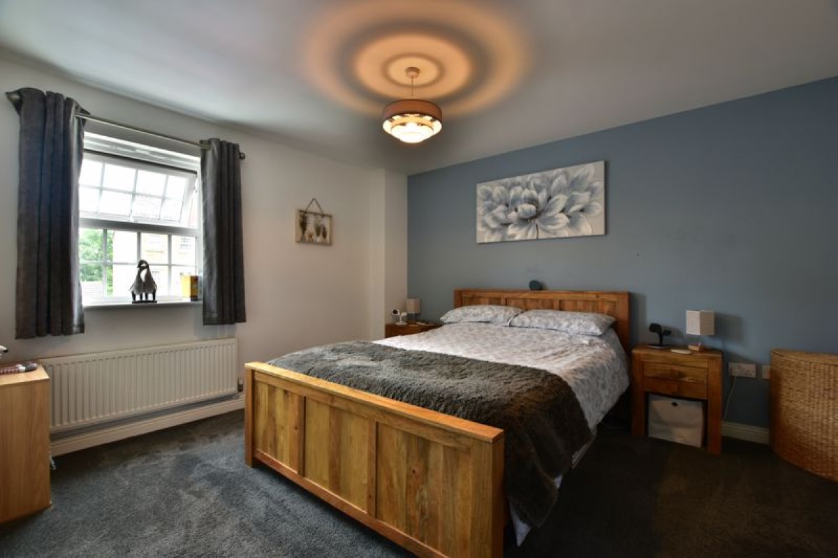 Images for Squirrel Chase, Witham St Hughs, Lincoln