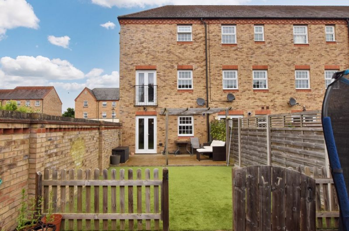 Images for Squirrel Chase, Witham St Hughs, Lincoln