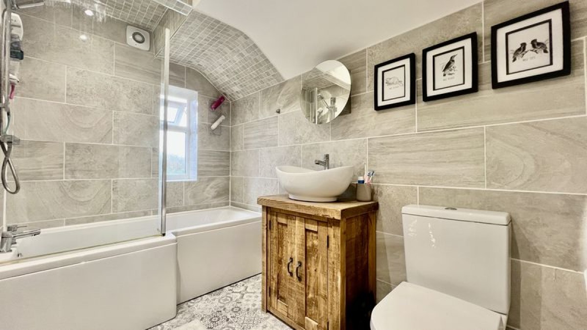 Images for New Row, Messingham