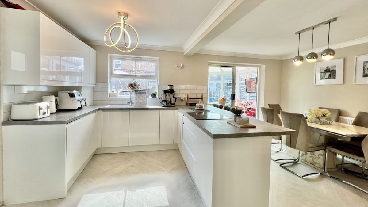 Images for Fenners Avenue, Bottesford