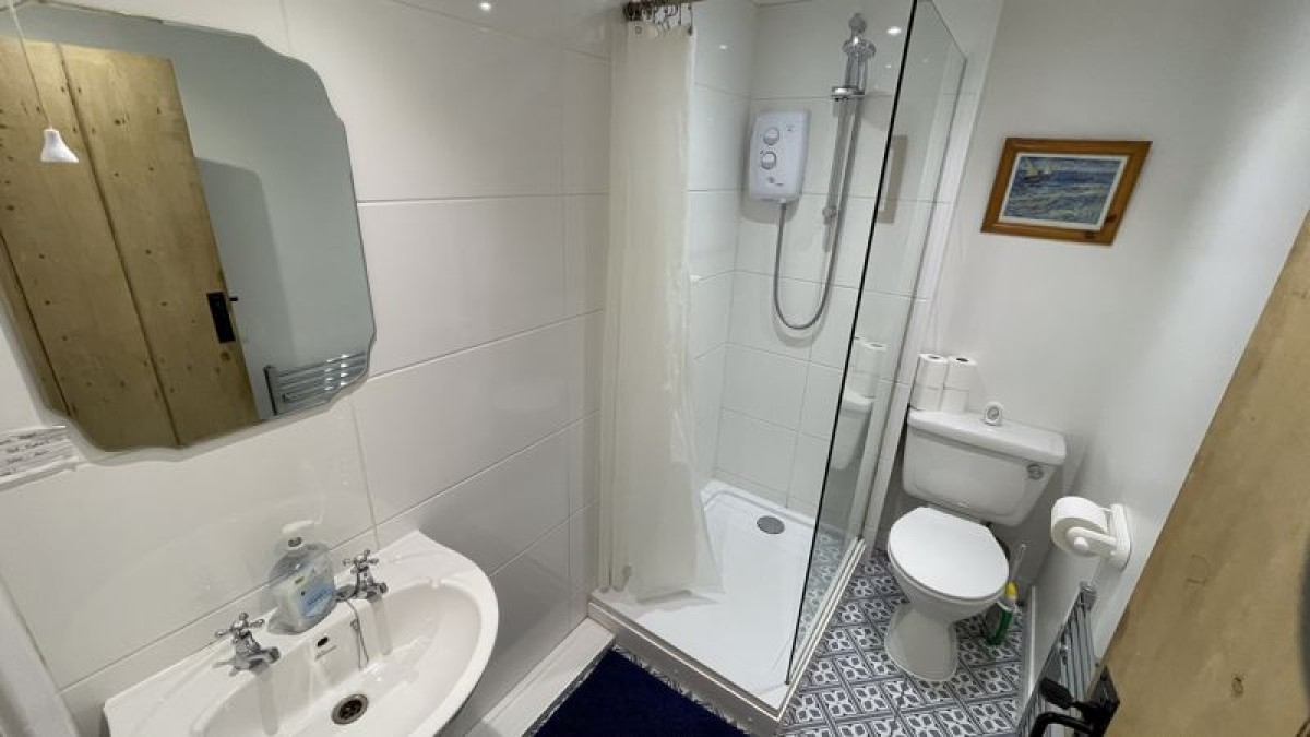 Images for Little Willie Cottage, Union Road, Lincoln