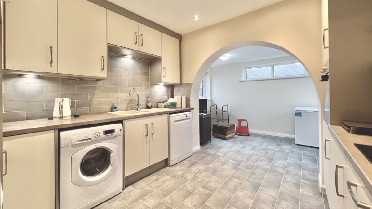 Images for Charles Avenue, Scotter