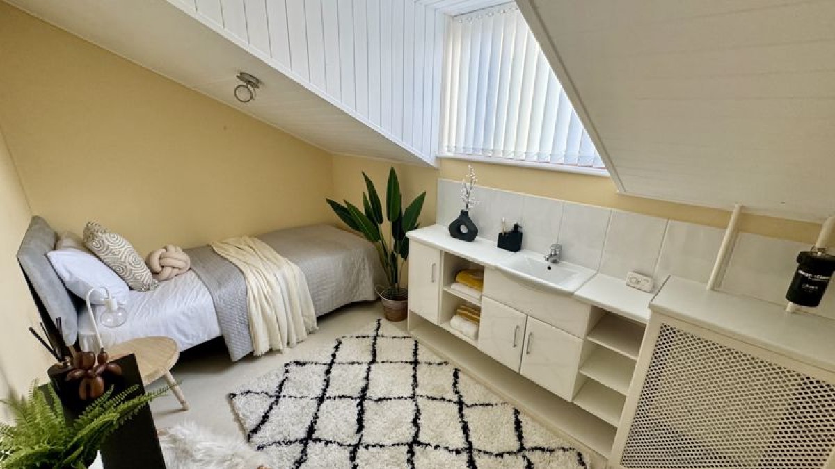 Images for Cobweb Cottage, Dunholme Road, Lincoln