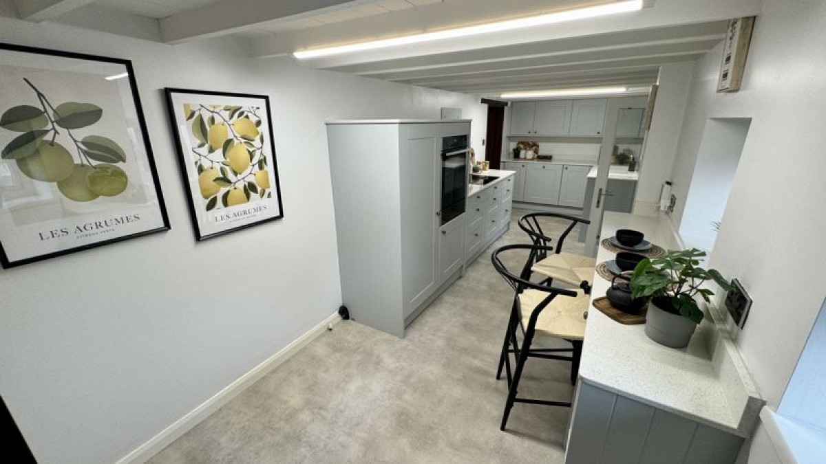Images for Cobweb Cottage, Dunholme Road, Lincoln