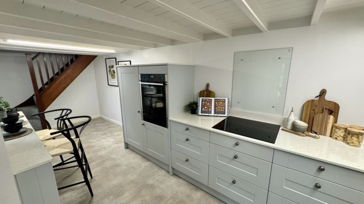 Images for Cobweb Cottage, Dunholme Road, Lincoln