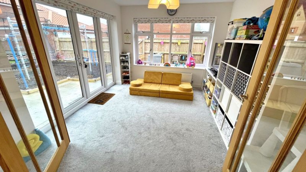 Images for Peacock Avenue, Branston, Lincoln