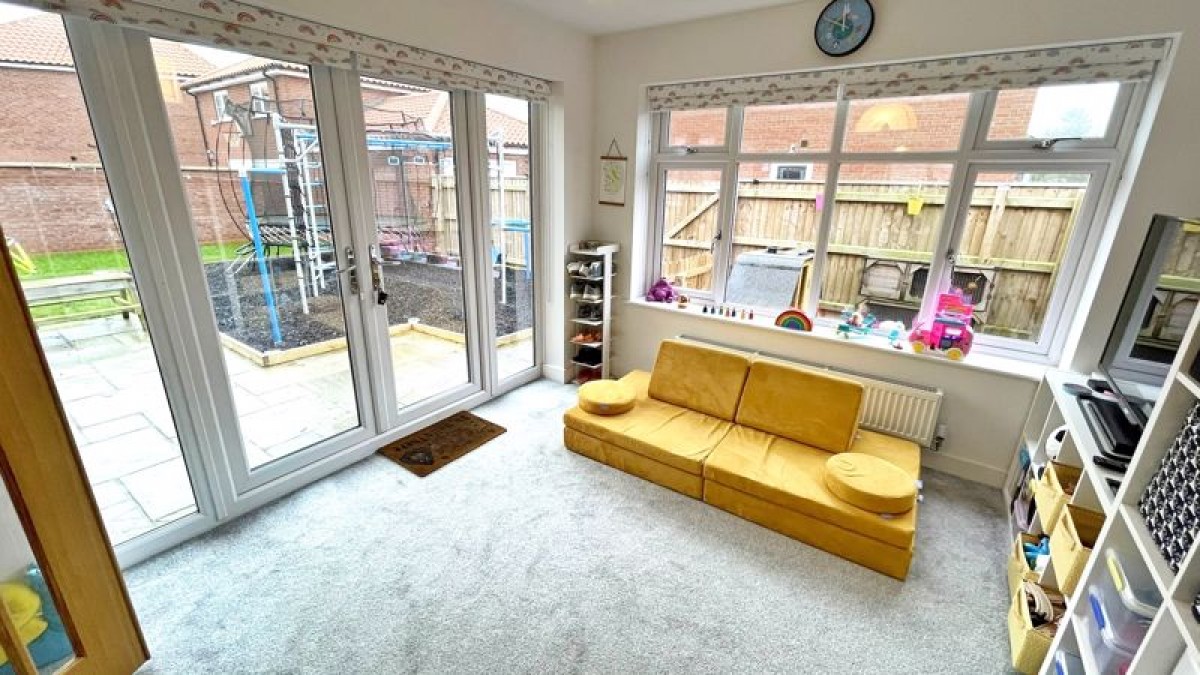 Images for Peacock Avenue, Branston, Lincoln