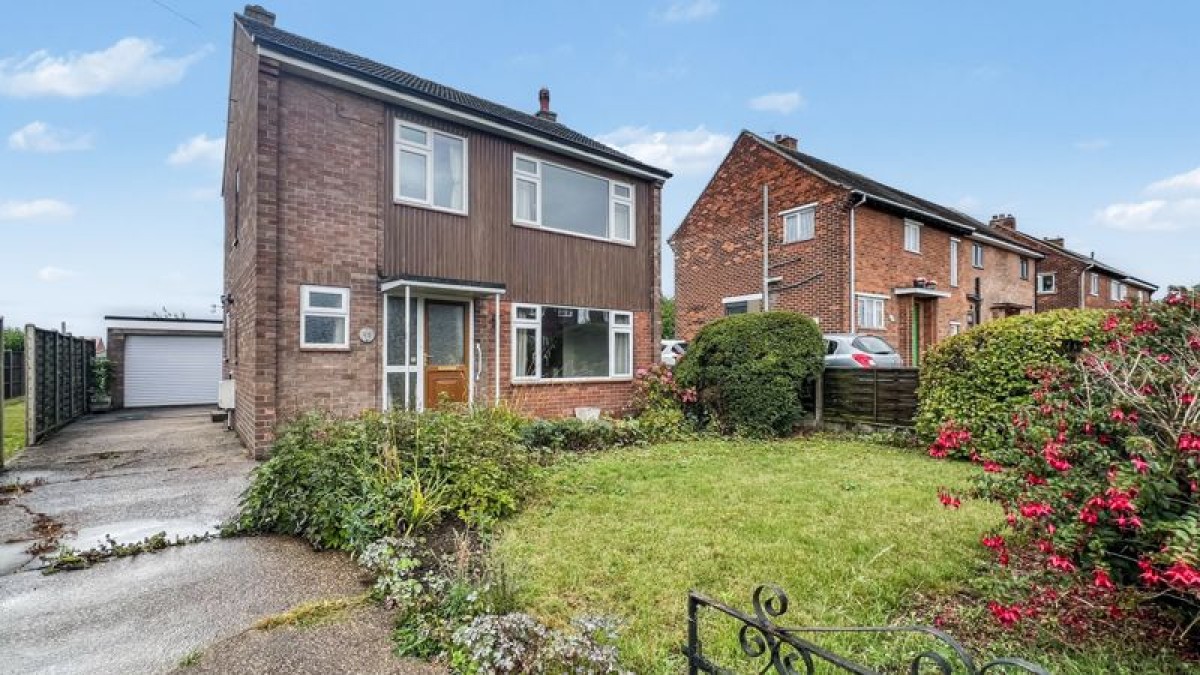 Images for Cliff Avenue, Winterton