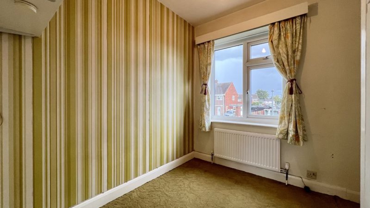 Images for Cliff Avenue, Winterton