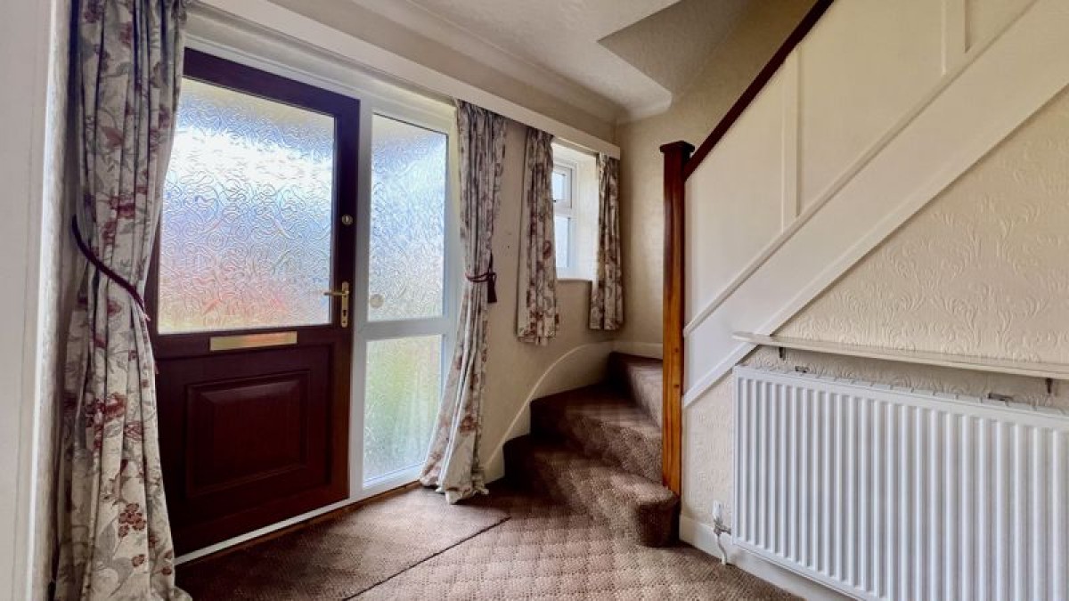 Images for Cliff Avenue, Winterton