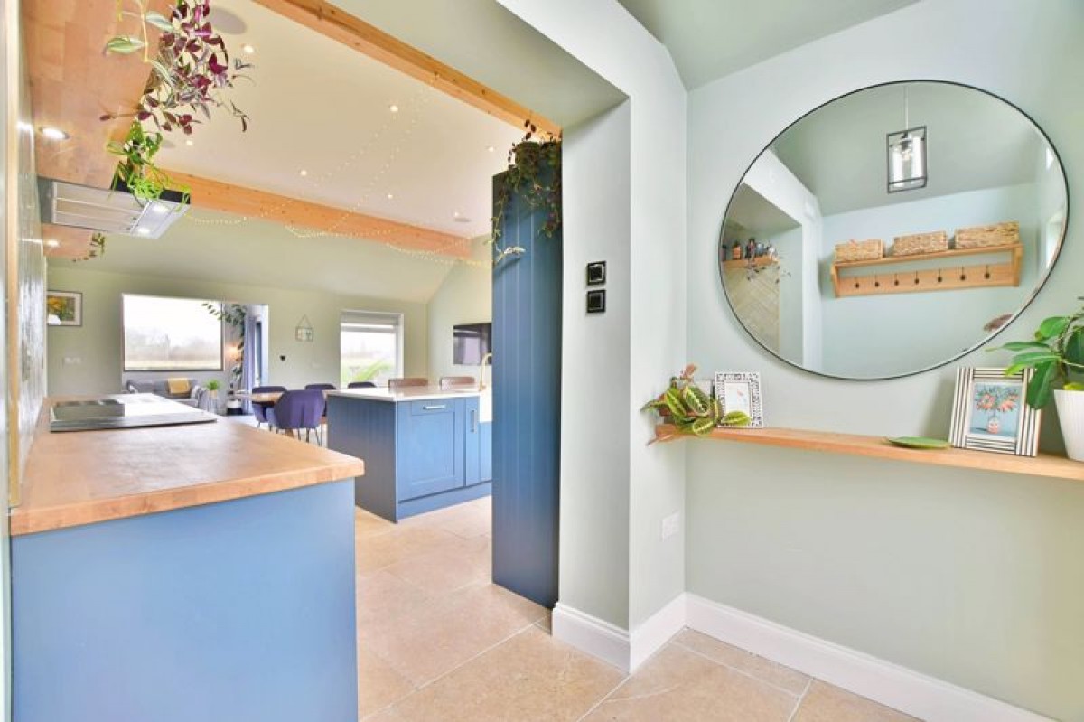 Images for Cliff View, Aisthorpe, Lincoln