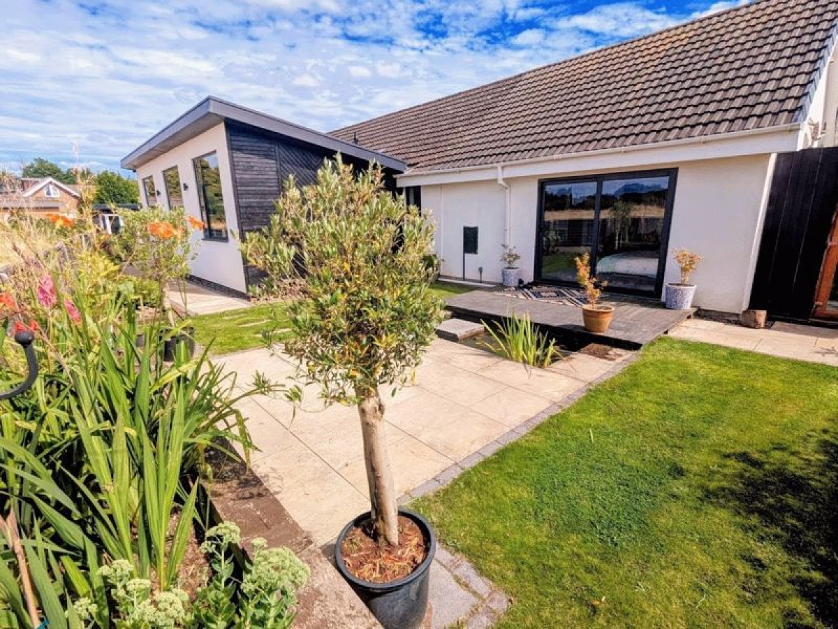 Images for Cliff View, Aisthorpe, Lincoln
