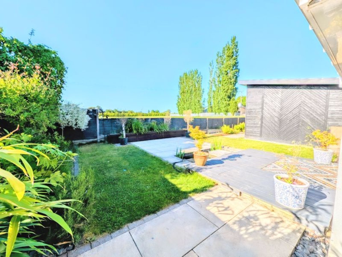 Images for Cliff View, Aisthorpe, Lincoln