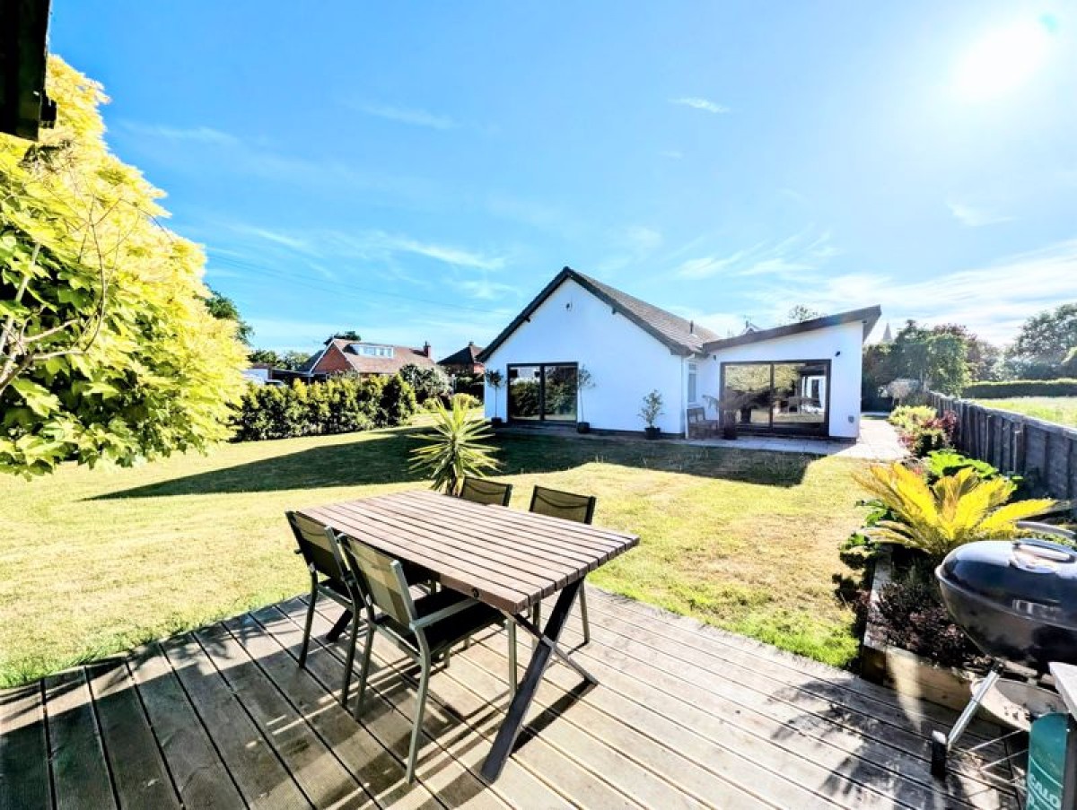Images for Cliff View, Aisthorpe, Lincoln