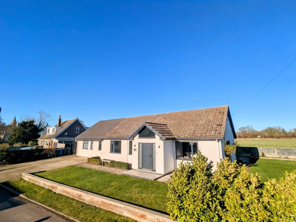 Images for Cliff View, Aisthorpe, Lincoln