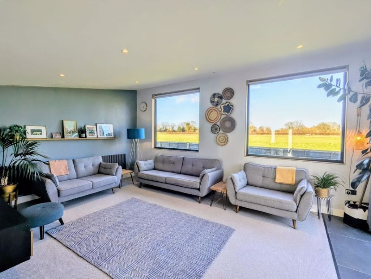 Images for Cliff View, Aisthorpe, Lincoln