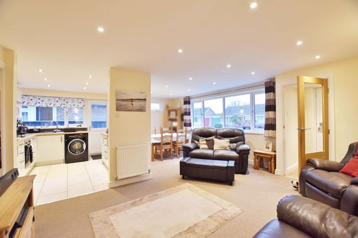 Images for Eastfield, Sturton By Stow, Lincoln