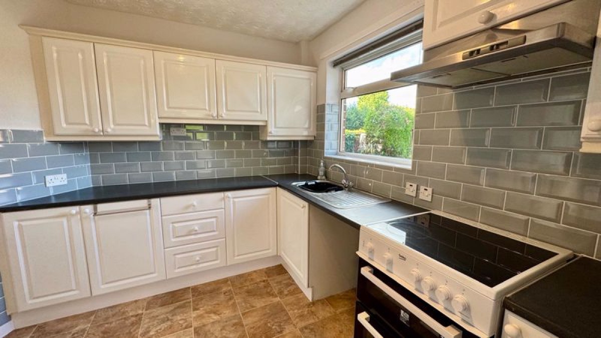Images for Brattleby Crescent, Lincoln