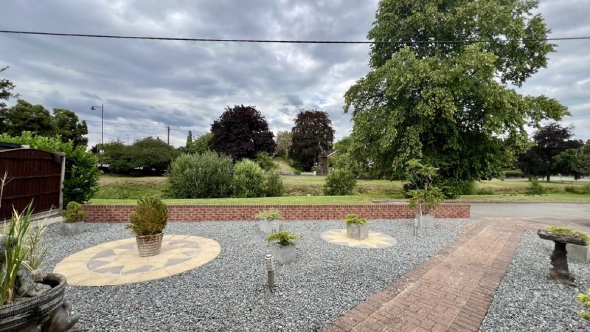 Images for Riverside, Scotter