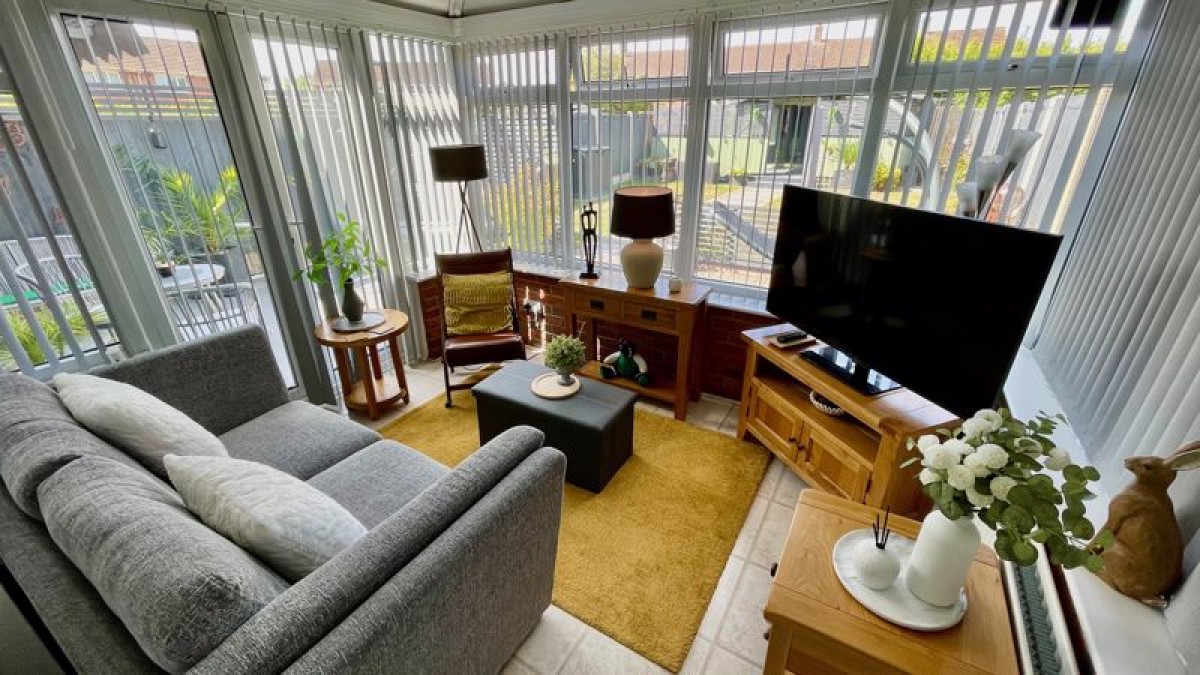 Images for King Edward Crescent, Woodhall Spa