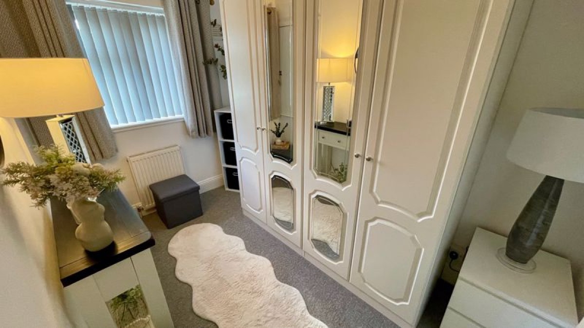 Images for King Edward Crescent, Woodhall Spa