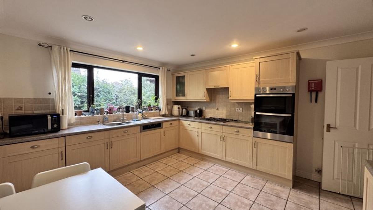 Images for Kings Way, Welton, Lincoln