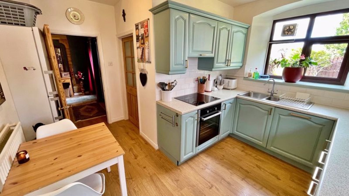 Images for High Street, Branston, Lincoln