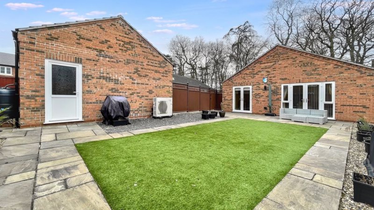 Images for Cheshire Lane, Witham St. Hughs, Lincoln