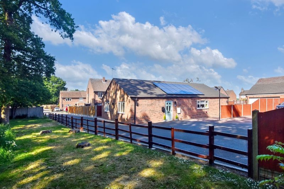 Images for Cheshire Lane, Witham St. Hughs, Lincoln