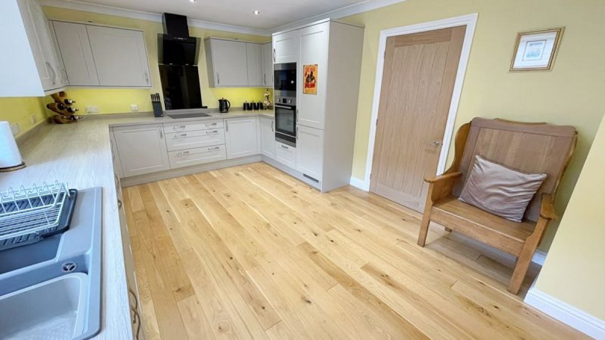 Images for Cheshire Lane, Witham St. Hughs, Lincoln