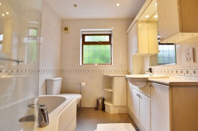 Images for Eastfield Lane, Welton, Lincoln EAID:Starkey & Brown Scunthorpe BID:Starkey&Brown Lincoln