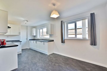 Canterbury Drive, Washingborough, Lincoln