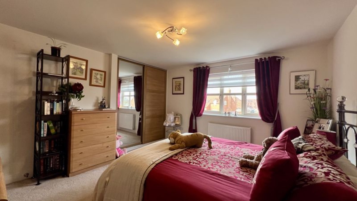 Images for Lakeside View, Ealand