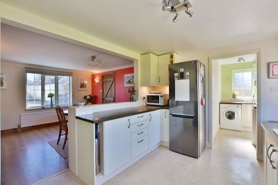 Images for Holmes Lane, Dunholme, Lincoln EAID:Starkey & Brown Scunthorpe BID:Starkey&Brown Lincoln