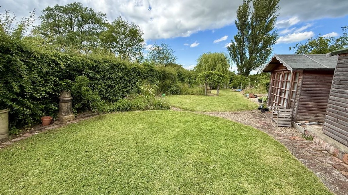 Images for Hawthorn Road, Cherry Willingham, Lincoln