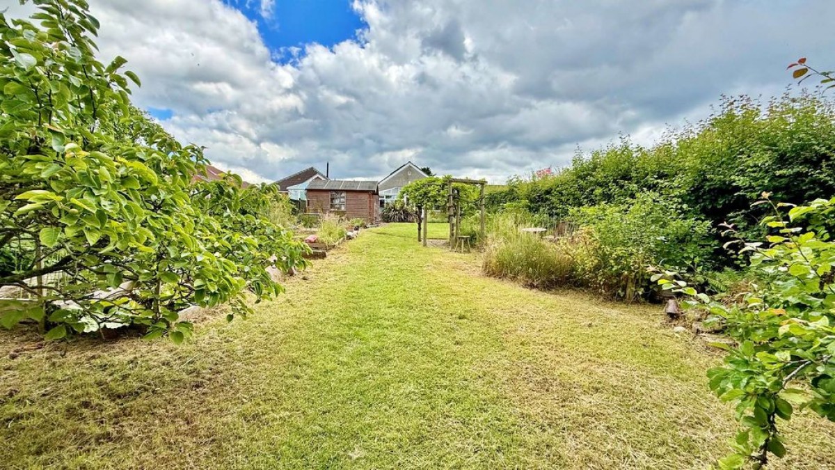 Images for Hawthorn Road, Cherry Willingham, Lincoln